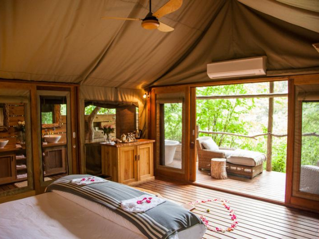 Summerfields Rose Retreat &amp; Spa Safari Tent, Hazyview